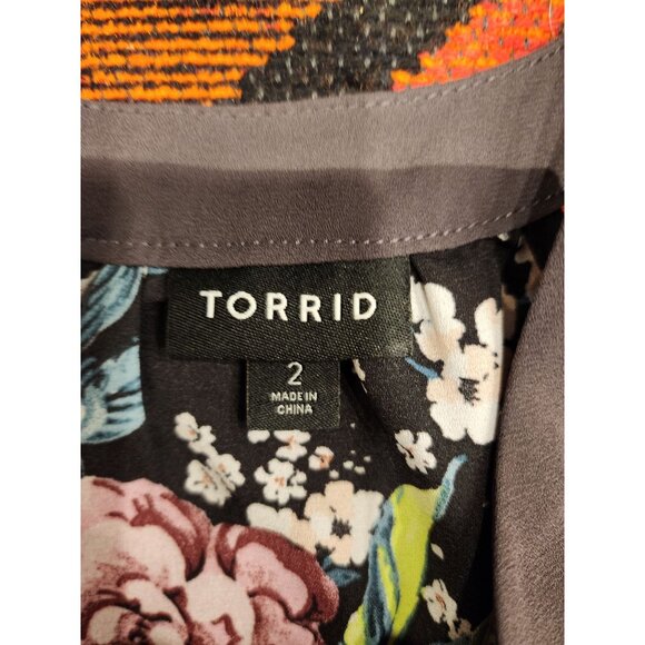 Torrid Women's Floral A -Line Halter Top With Colorblock Detail Size 2 - Picture 4 of 12